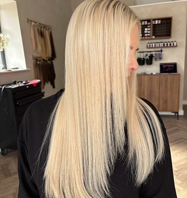 After keratin bonds - natural-looking fullness and length