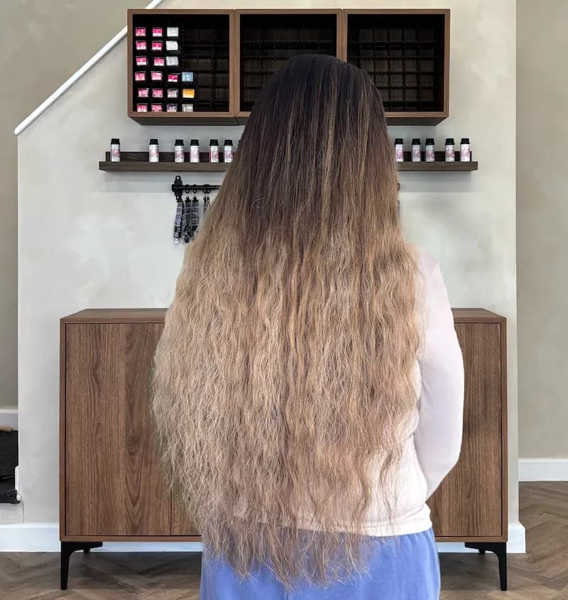 Curly hair extension fitting process