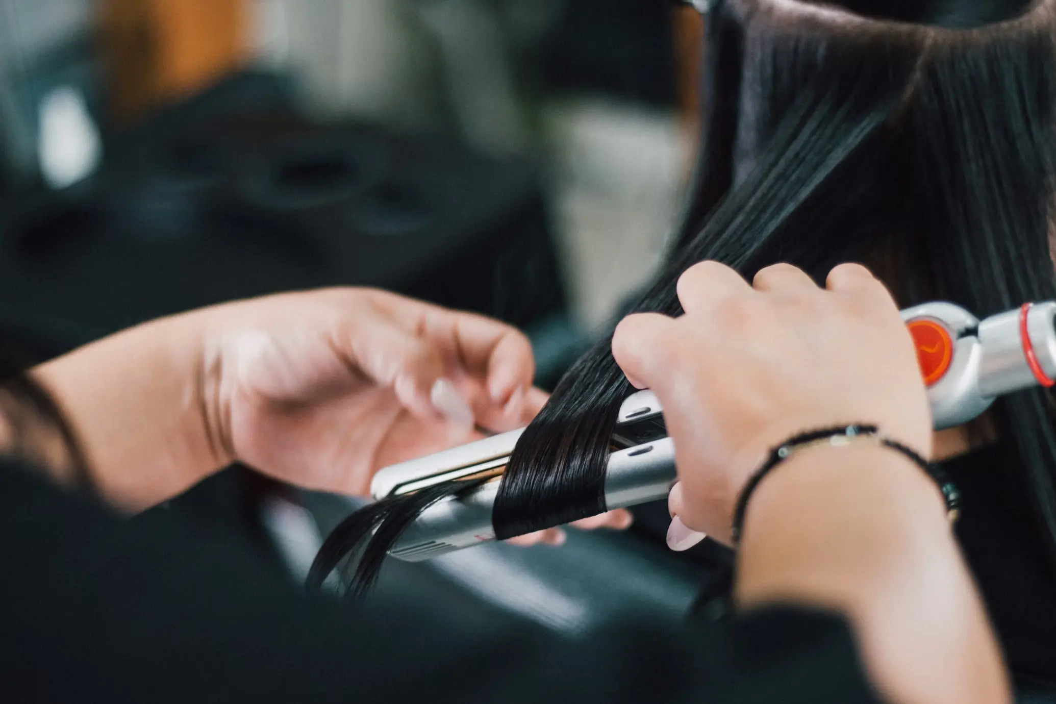Can You Curl Hair Extensions? What Actually Works
